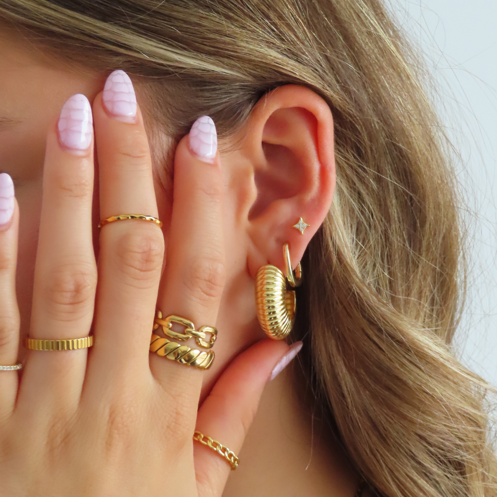 Hot Girl Hoops